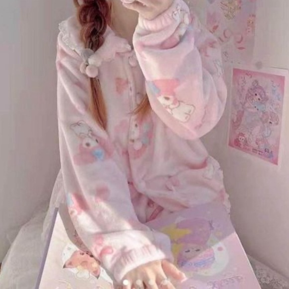 Sanrio Melody sleep/lounge wear - Picture 2 of 5